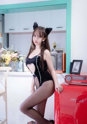 《隔壁女邻居》韩国电影_免费手机在线看观看