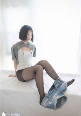 精子从高跟鞋里溢出来_蓝光电影在线观看