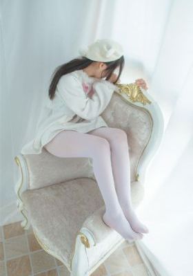 《美丽教师》电影_DVD完整版观看