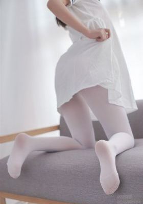 天降二楼女子从二楼掉下来_超清免费观看视频