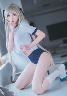 偷月情电影免费观看完整版_720免费在线播放